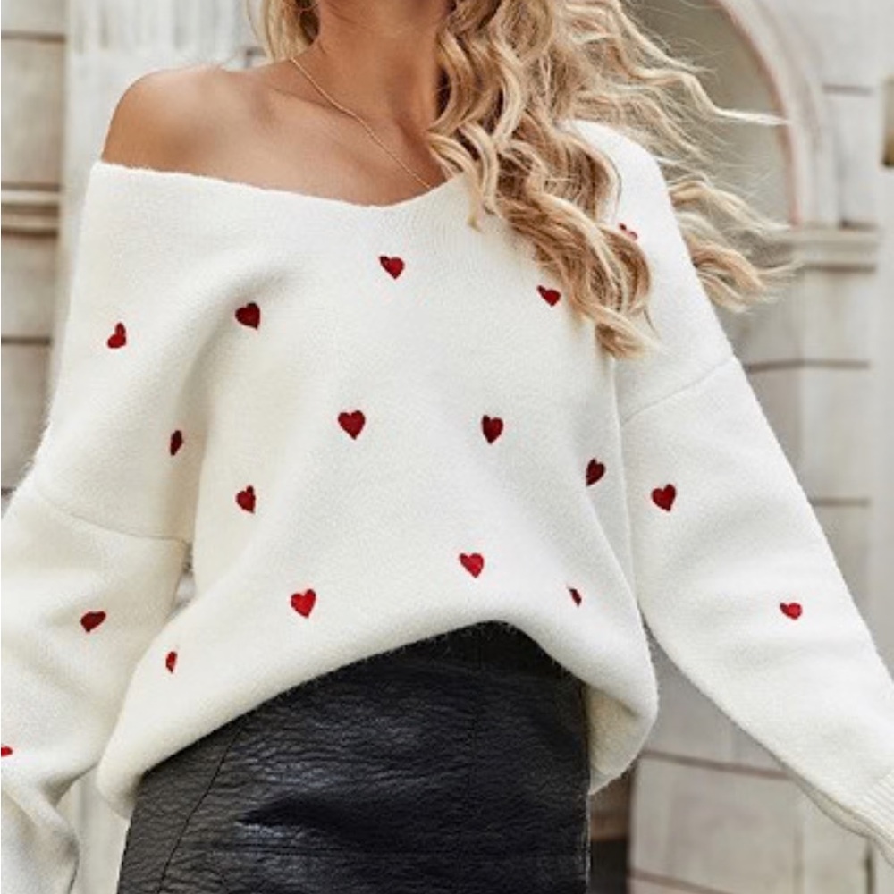 Women's Off-Shoulder Heart Sweater - White